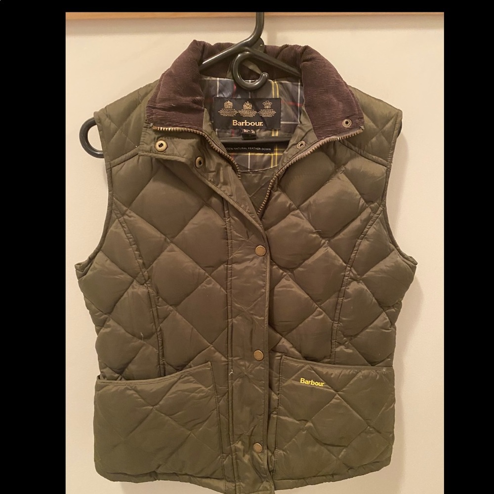 Barbour Women’s feather down puffer vest.  Size 8 (USA).  Olive green